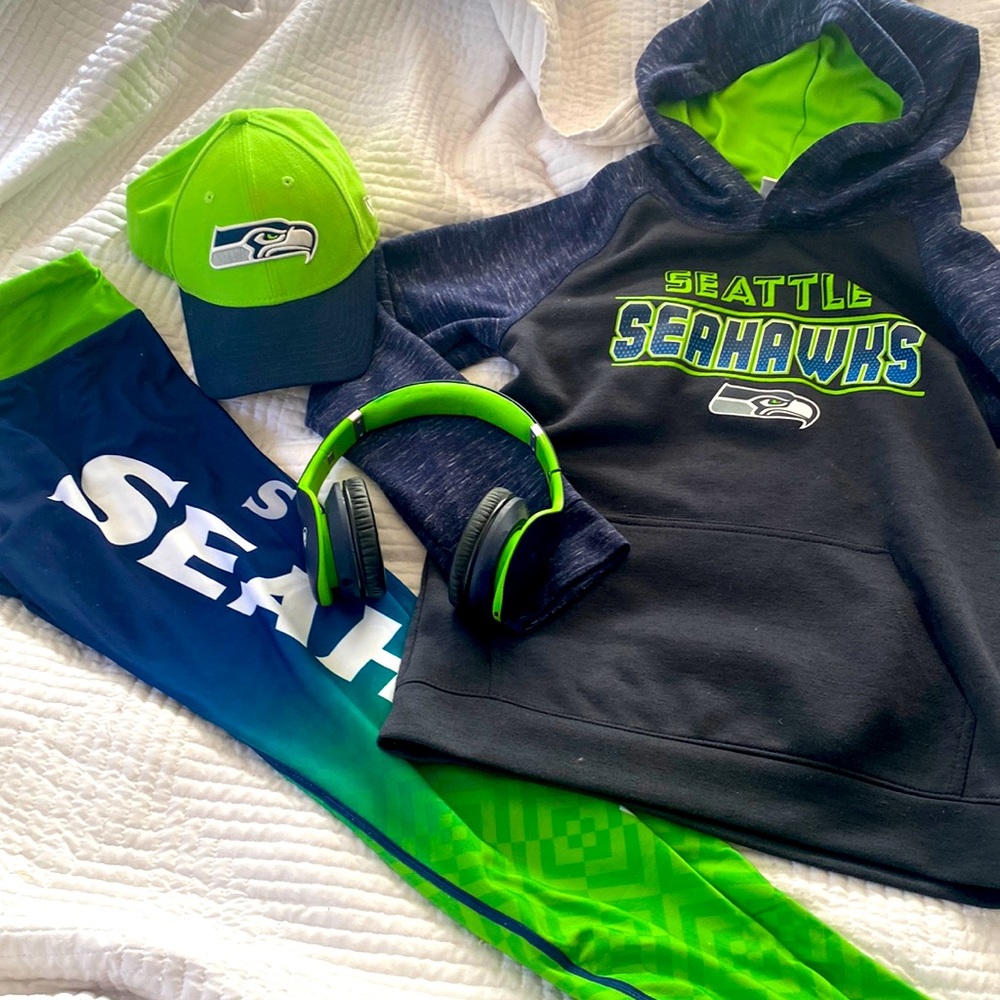 SEAHAWKS FAN!!